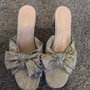 Kensie Gold Women's Bow Slide Sandals